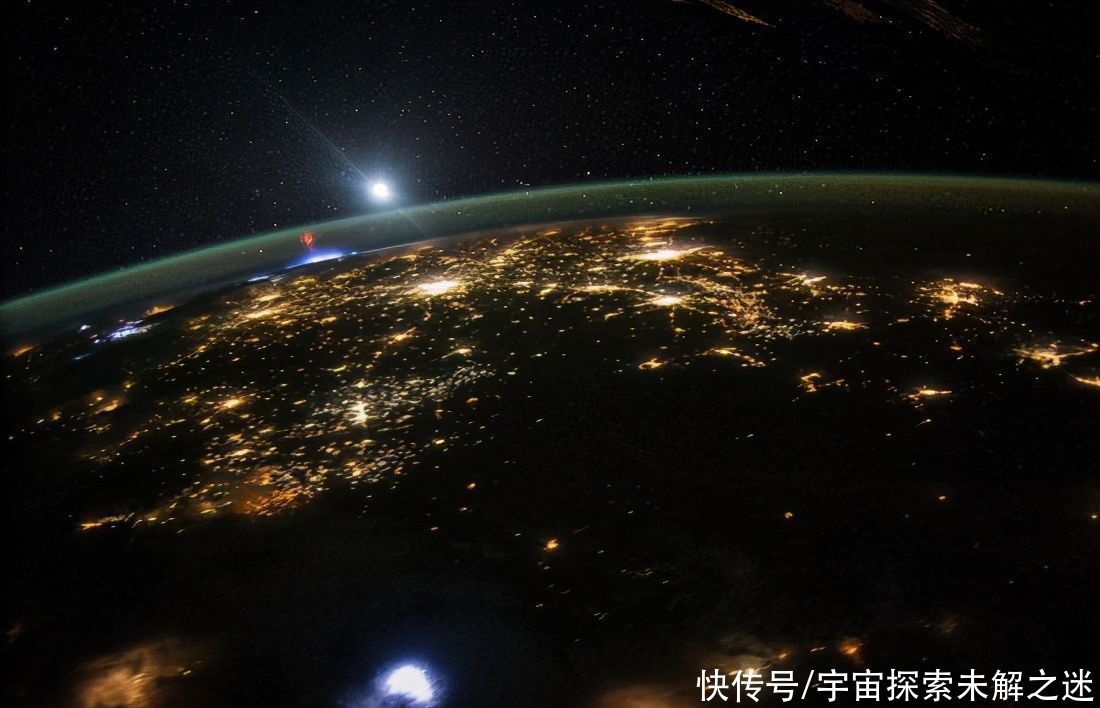 地球每年逃逸數(shù)十萬噸大氣到太空，為什么大氣層沒有變薄？