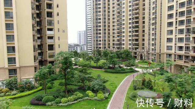 市中心|未来,为什么说“楼梯房”比“电梯房”更保值?