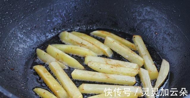 黑胡椒|煎牛排掌握不好火候,那就试试这道快手菜,香嫩美味好吃到舔盘底!