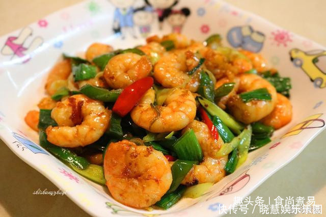 饱嗝|做好三人的饭菜,四道菜一锅汤,两人撑到打饱嗝