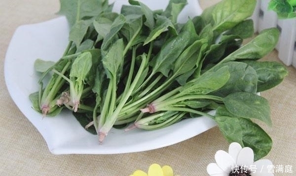 菠菜|大妈血糖从132降到了64,方法很简单实用,照着做你也可以