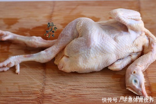 停不下来|懒人版电饭煲焗鸡,香嫩多汁,做法简单,好吃到停不下来!