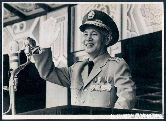 老蒋带走的这件宝贝,不是黄金也不是瓷器,却是中国最无价的文物