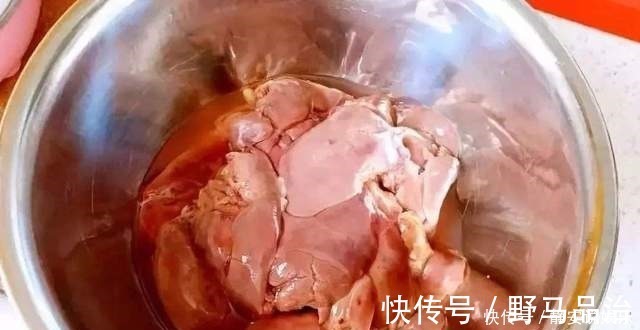 伊势尼|鸡肝钓鱼,只要这样用,钓肉食鱼,一钓一个准