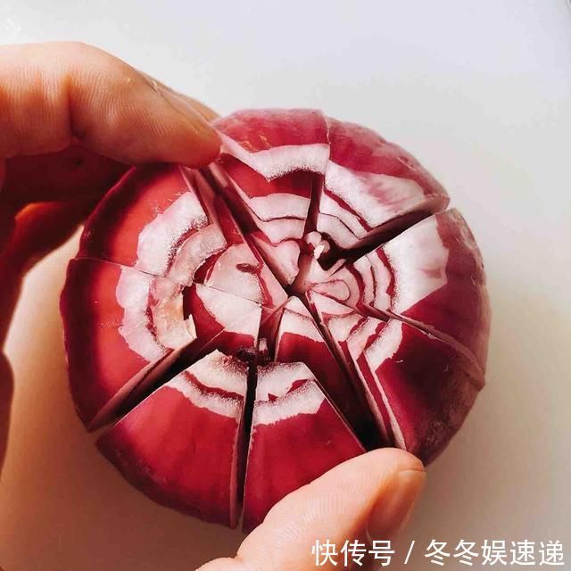 提个建议洋葱尽量少吃，最好不吃，知道为什么吗越早清楚越好