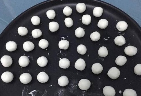 懒人必备补血汤，4分钟出锅，女人常吃人水灵漂亮，比燕窝养颜