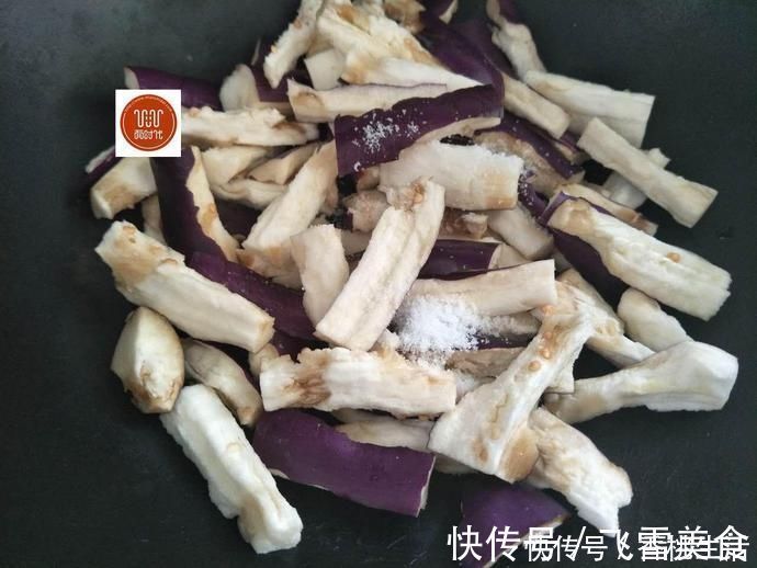 茄子|茄子最好吃的做法，这样炒省油不油腻，秒杀红烧茄子，做法还简单