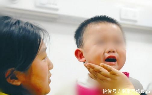 在家|孩子在家无故哭泣还呕吐, 送医院检查后, 让妈妈感到后悔不已