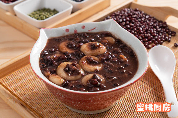 用这个技巧做红豆丸子汤，味道好吃极了
