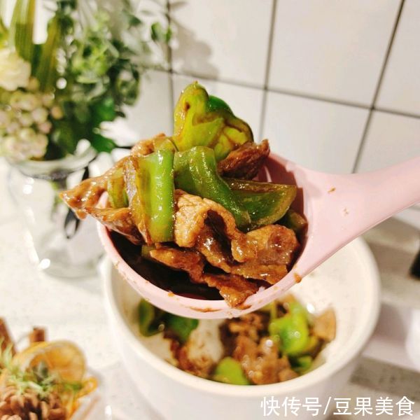 几分钟搞定「辣椒炒牛肉」，一步就搞定
