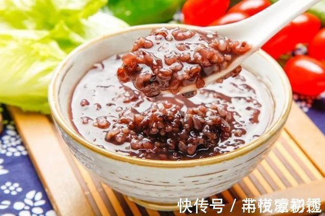 最长寿|“世界最长寿教授”111岁郑集养生秘诀:4个习惯,乐享天年