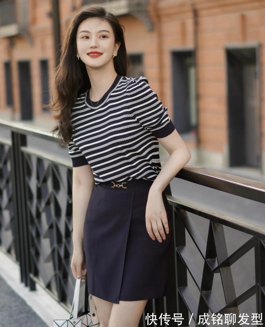 半身裙|比连衣裙更实用的“半身裙”,才是夏日穿搭的时尚单品,谁穿谁美