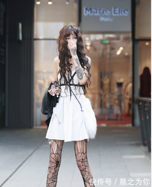 抵挡|1米82模特最爱健身,身材高挑有个性,魅力抵挡不住