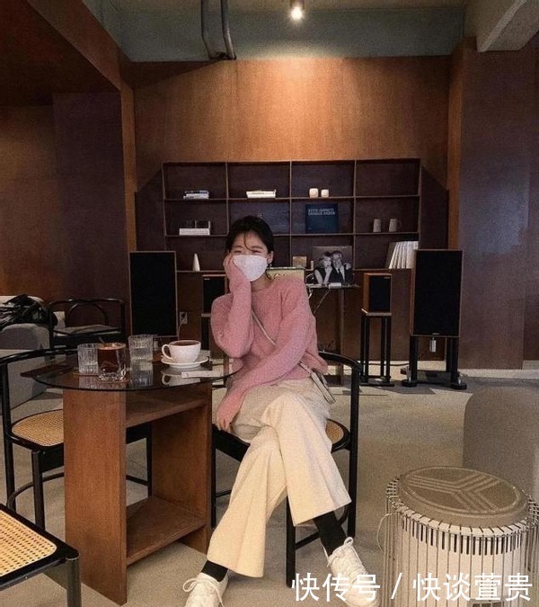 2021流行色来啦!这3个颜色清爽又高级,黑黄皮穿上超显白