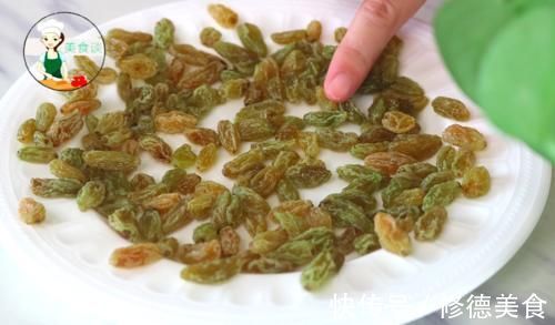 葡萄干直接吃很脏？教你正确做法，脏东西自动跑出来，干净又卫生