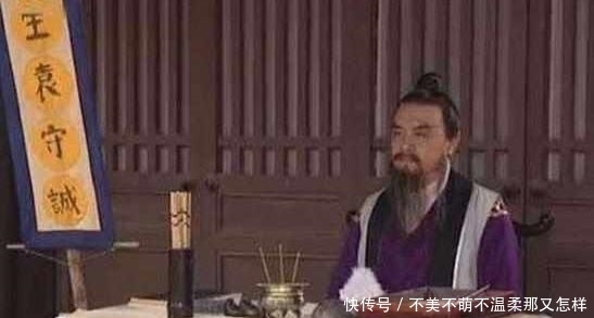 穿着|朱元璋穿着破烂去“算命”,写下一个字后,算命先生惊呼:万岁!