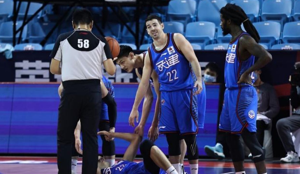 2025赛季法甲免费高清直播+赛程比分+竞彩预测全覆盖男篮负法国斯杯连败 阿联12分周琦4分郭少11+4