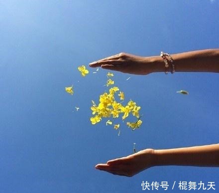 一个人被爱情伤透了的说说,句句刻骨铭心!