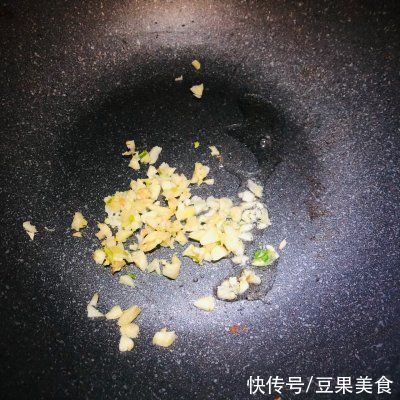 超下饭的西葫芦炒鸡蛋，一学就会