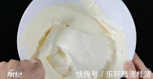 蛋清|教你“不用烤箱”,也能轻松做“蛋糕”,蓬松暄软,好吃还不上火