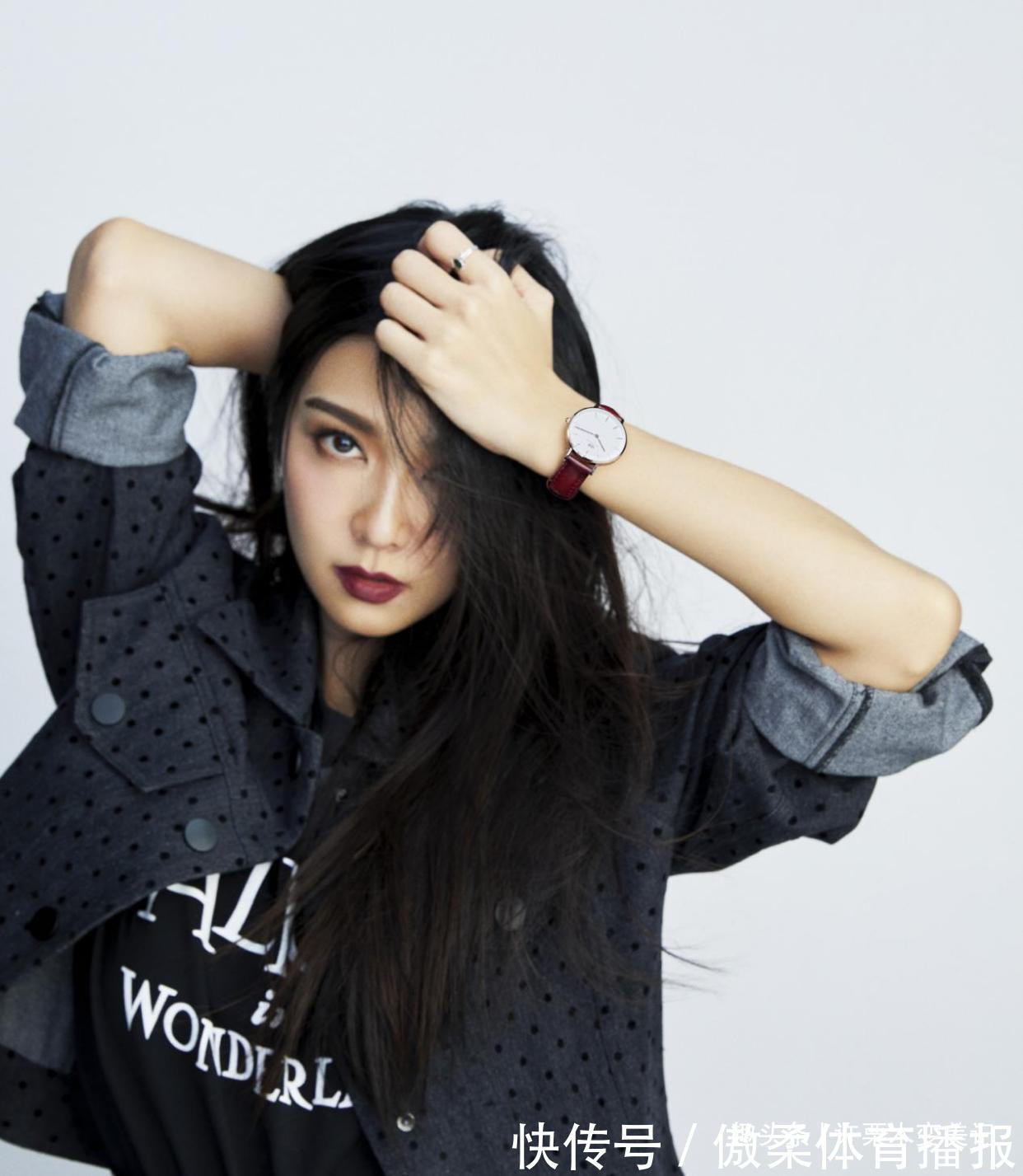风格@女人戴“手镯”还是“手表”好看?三个理由告诉你,戴错很尴尬!