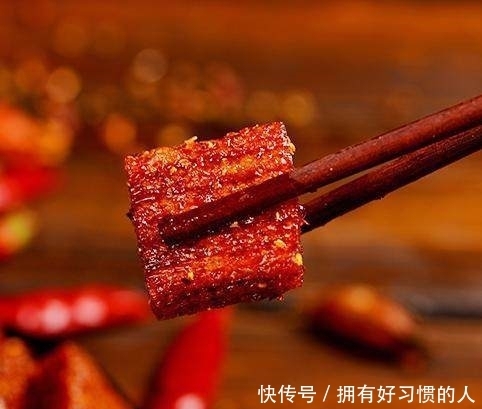 锅巴|据说吃过这些零食的人现在都老了,吃过三种以上的举手