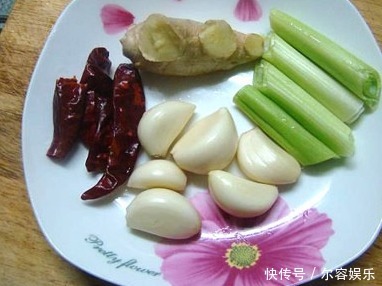 女人常吃的3道家常菜,比人参补,比白菜便宜,上桌孩子就抢光