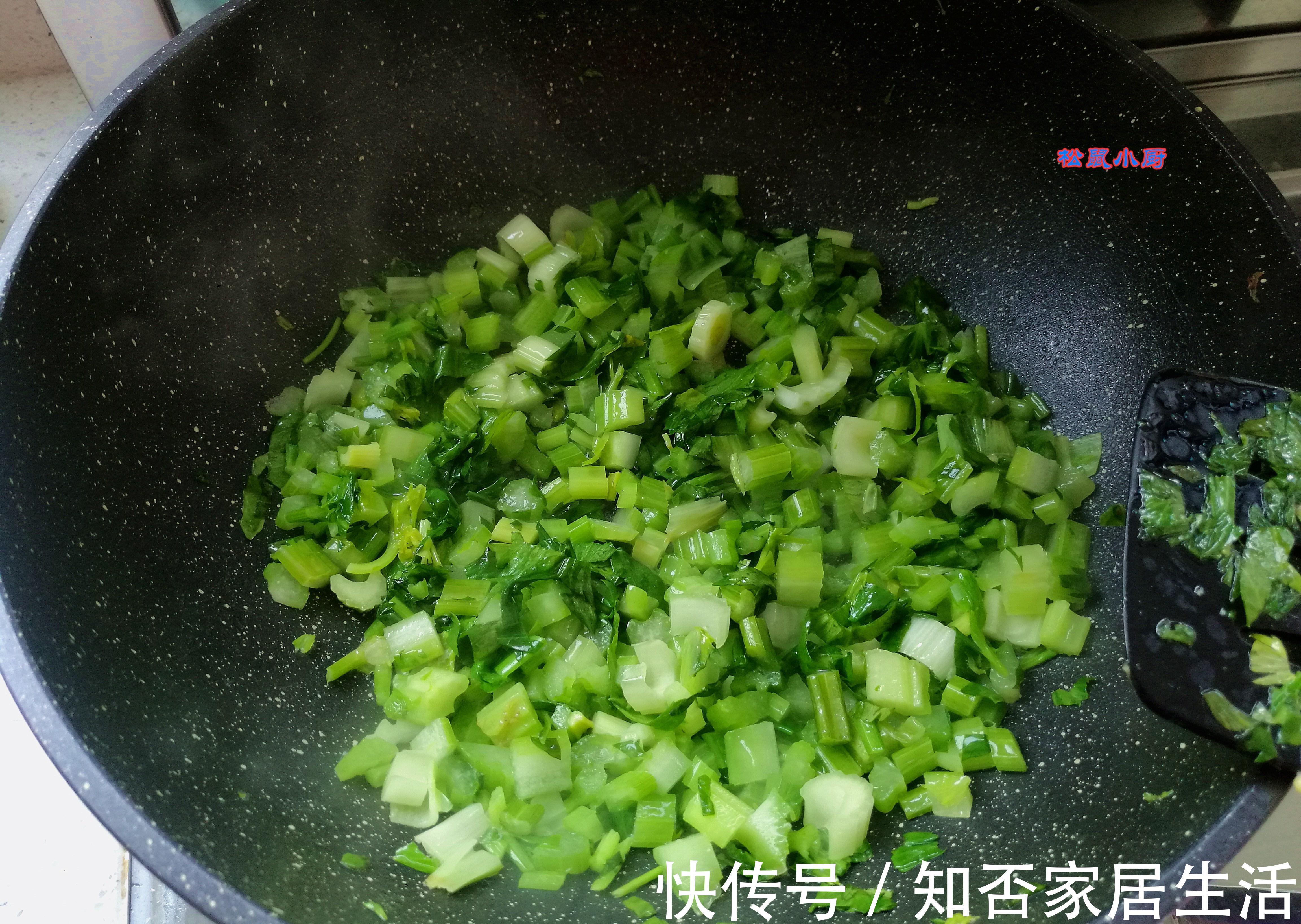 这菜1块钱大把，边角碎料都是宝，营养美味，加3个鸡蛋一炒真香