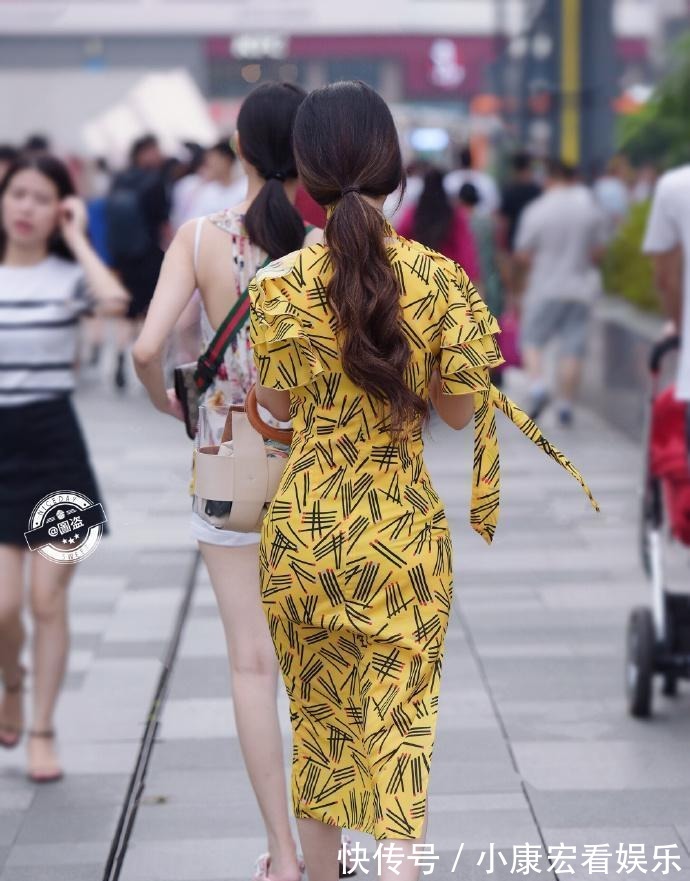 荷叶|潇洒自在的连衣裙穿搭更加随意自在,舒适透气修饰腿型,简约高级