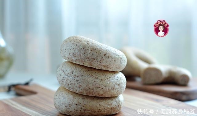 不用发酵就能烤的面包，暄软又筋道，加这料麦香浓郁，早餐吃不够