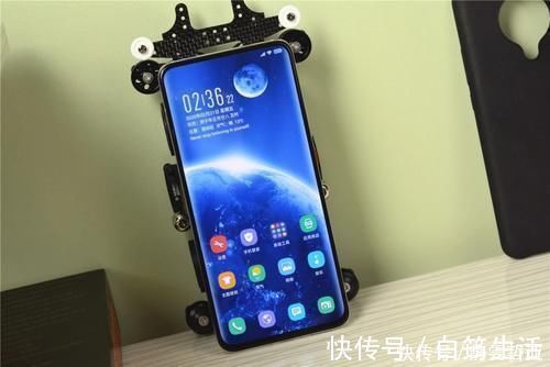 手机|盘点四款“保值王”手机,一款不降反涨,在用的有眼观