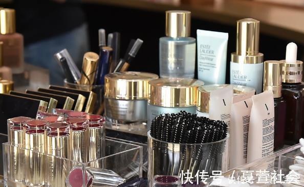 假货|化妆品小样到底能不能买?小样是假货重灾区,分装安全性堪忧