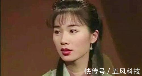 郭芙$神雕后传:杨过育有三男两女,大女儿乃小龙女所生,大儿叱咤武林