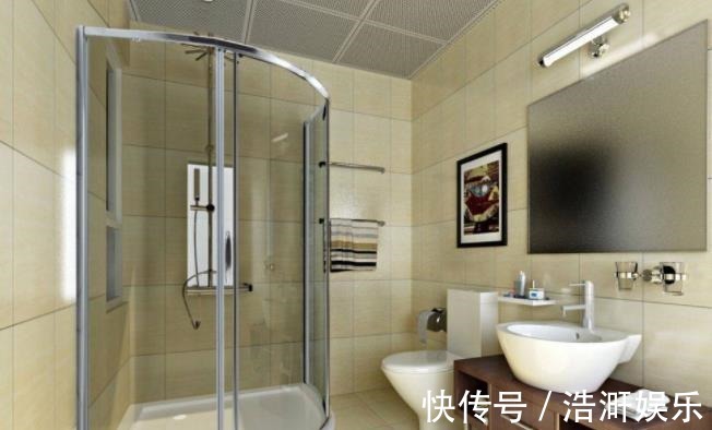 那些事|淋浴房要不要做到顶?听了老师傅的一席话,后悔装错了!