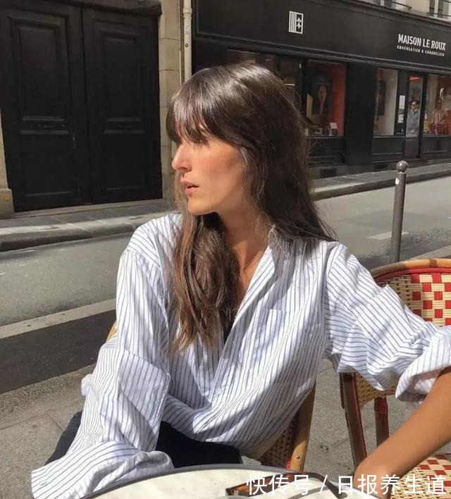 get 适合夏日get的法式发型,时髦又好打理!适合夏日get的法式发型,时髦又好打理!