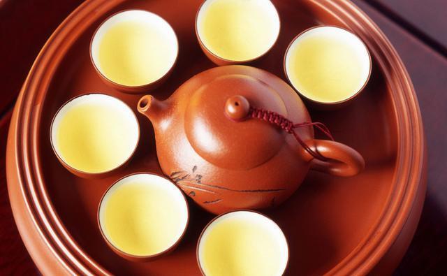 高密度脂蛋白|高血压喝什么茶能降压医生说降压不能靠喝茶