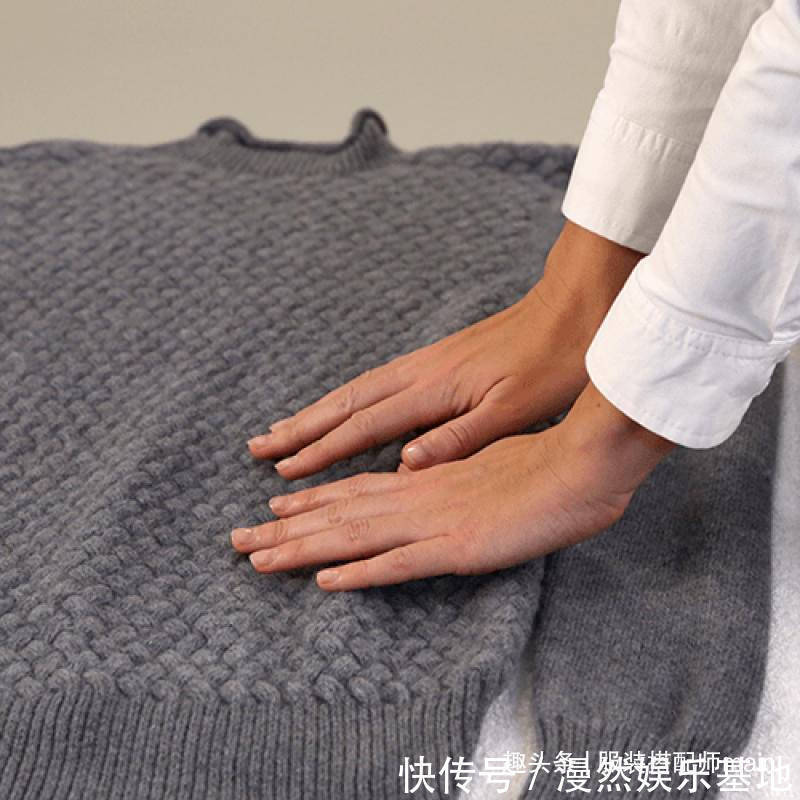 收纳|毛衣洗不好就变形!教你4招超实用保养技巧,再也不怕缩水起球