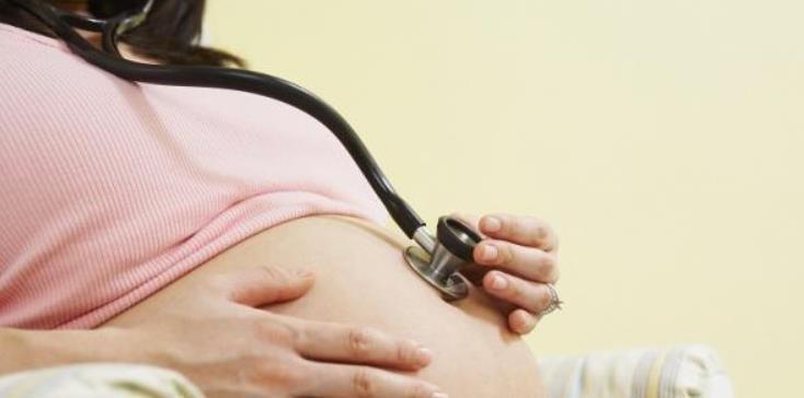 伤胎|怀孕后这4种食物要少吃,容易伤胎,第2种很多人忽略了