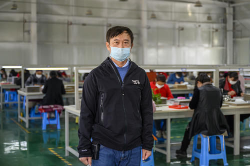 工人|幸福花开新边疆｜从农民到工人，现代工厂助克州乡村脱贫致富