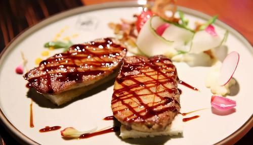  鹅肝|法国鹅肝贵，为啥不吃便宜的中国鹅肝，吃货：差距不是一般地大