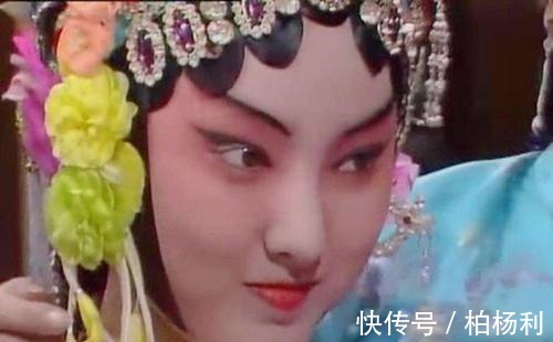 大丫鬟#红楼梦大丫鬟有钱,她们为什么不自己赎身,而是甘愿为奴呢