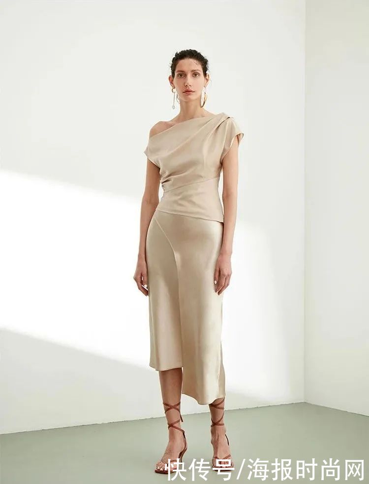 半裙|显瘦不挑人的半身裙，可能就是她们身上的这条了吧