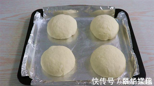 高筋面粉|想吃面包自己在家做，不用揉出膜，简单好吃，柔软还拉丝