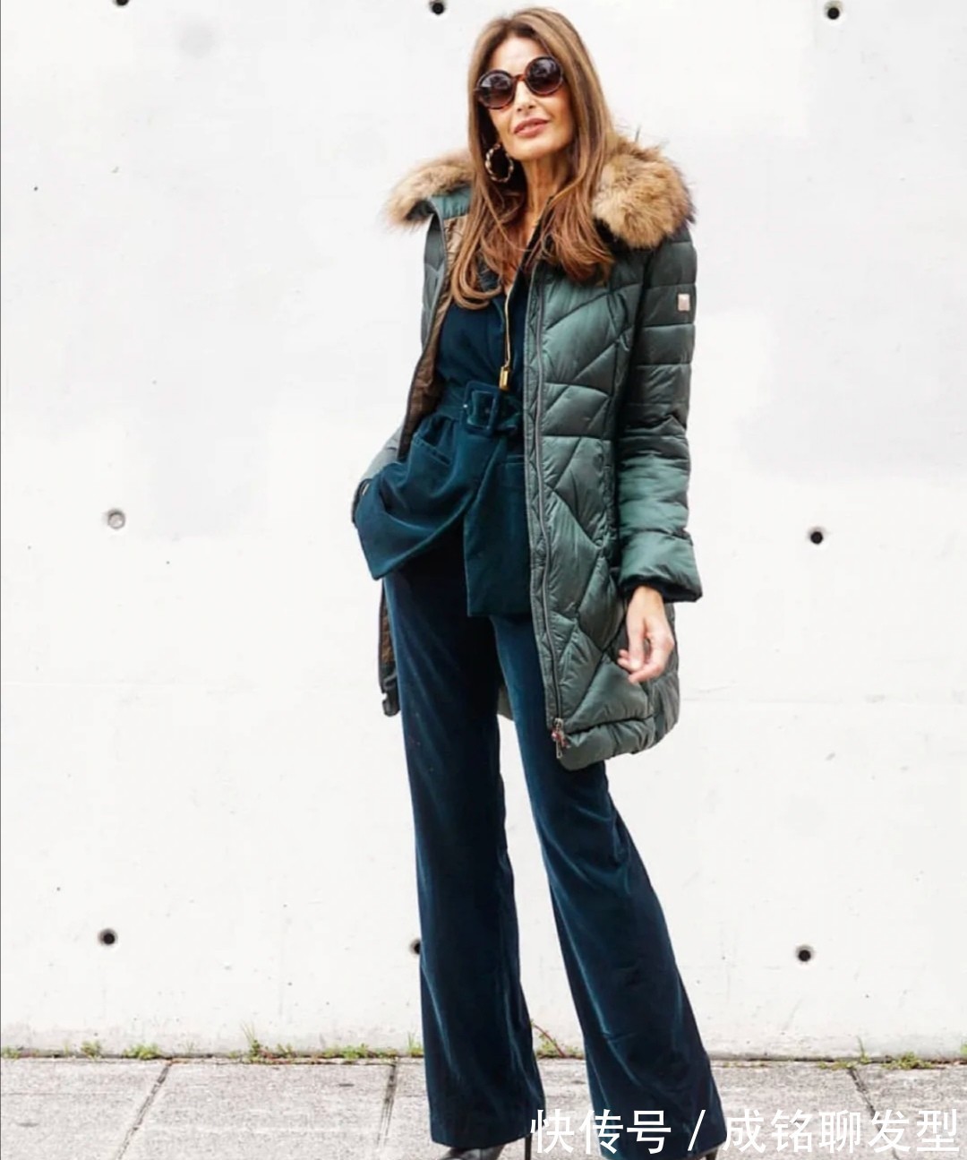 选用 这才是五十岁的女人最高级的打扮!不服老不扮嫩,时尚大气又减龄