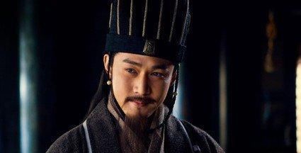  枭雄|如果你穿越回三国, 能否成功当一名枭雄