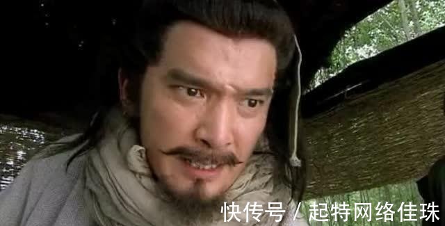 梁山$林冲毫不犹豫的杀了王伦,为什么就不敢杀高俅呢?其实原因很简单