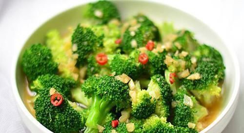 水煮|最适合“水煮”的4种青菜,鲜嫩美味又好吃,“越吃越瘦”