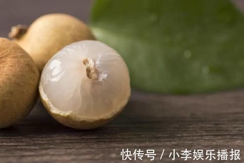 全麦面包|这7种食物，中学生睡前千万不要再吃了！后果真的很严重！