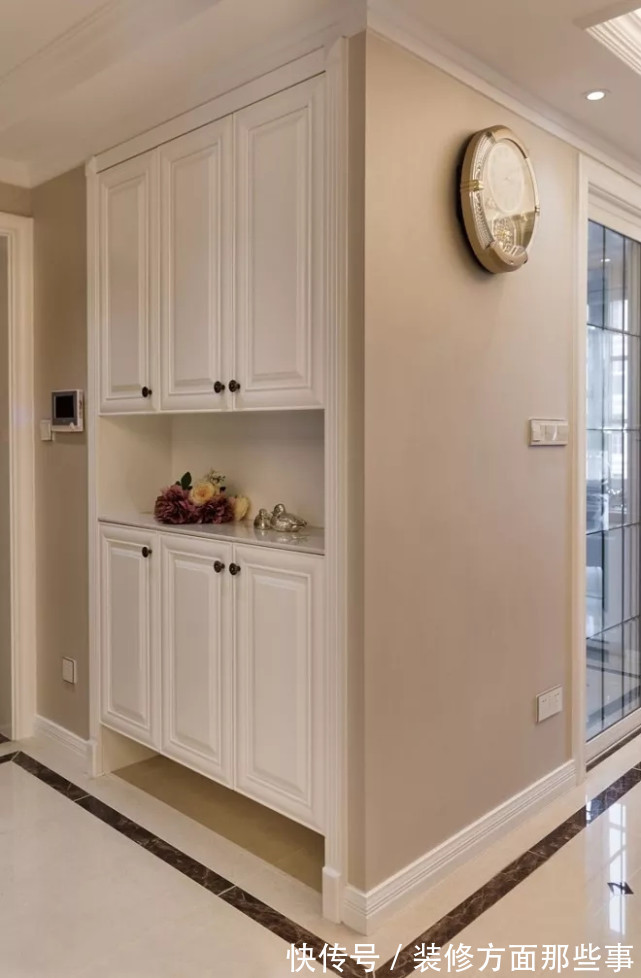 小茶几|99平简欧风二居室,玄关小做嵌式玄关柜换鞋超方便