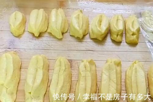 玉米面别烙饼啦，试试这样做，3元成本做1筐，小巧迷你，比肉还香